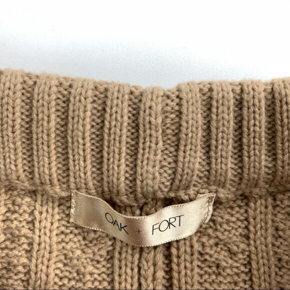 OAK  & Fort Beige Sweater Shorts - Picture 2 of 9